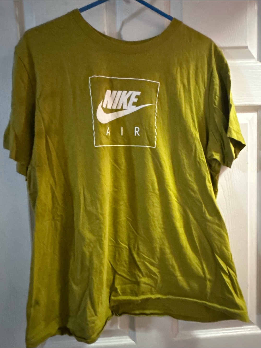Nike Air Short-Sleeve T-Shirt in Olive